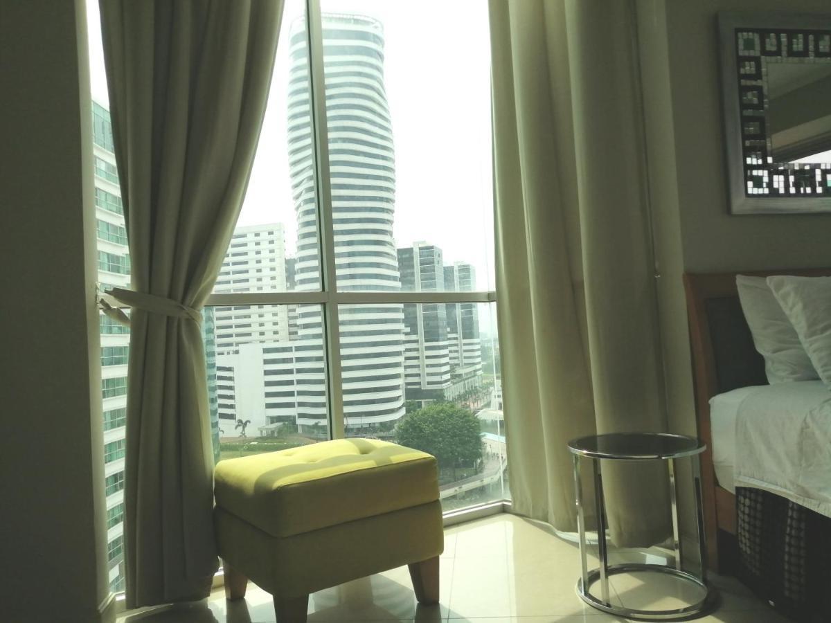 River View Suites Гуаякіль Екстер'єр фото